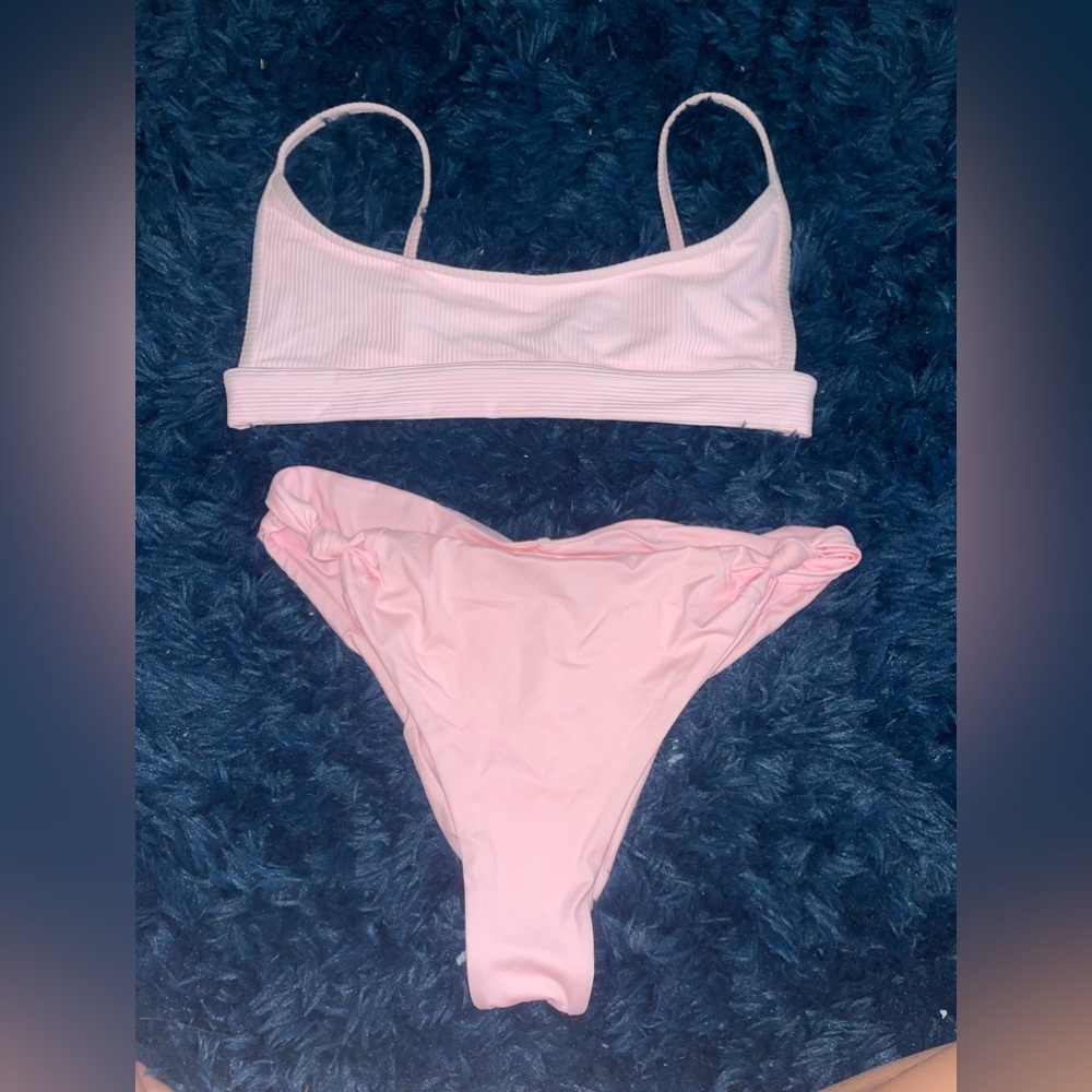 Frankie’s bikini